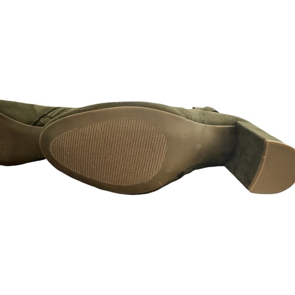 C Comfort Oregano Color Vegan Suede Boots Size 9M.  NWOT - Picture 4 of 6